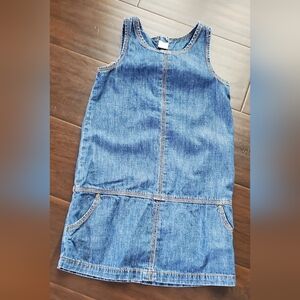 Baby Gap girl Jean dress. Size 5T